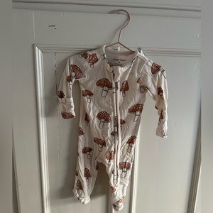ANGEL DEAR footie pajamas baby size NB